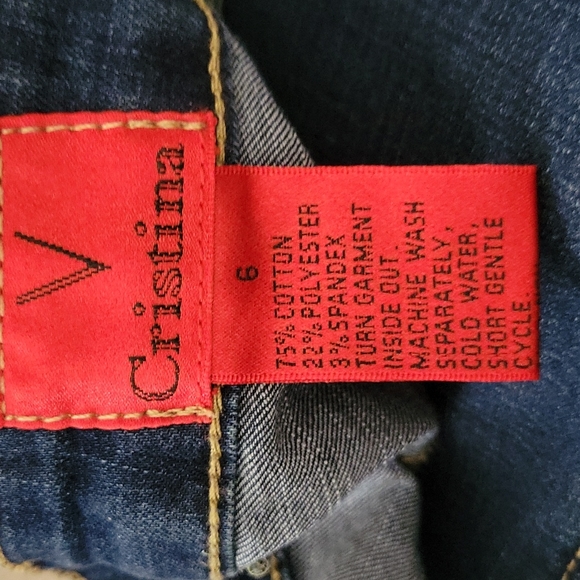 Jeans, cropped flare, rough edge V Christina size 6 button zipper fly - Picture 6 of 7